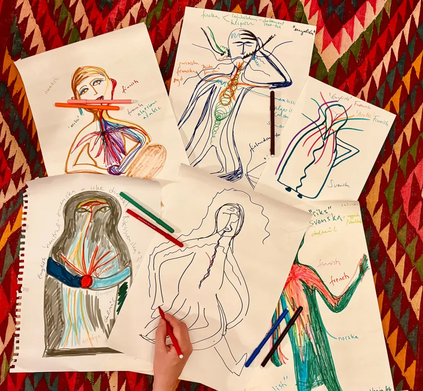 Different drawings with bodies. Photo.